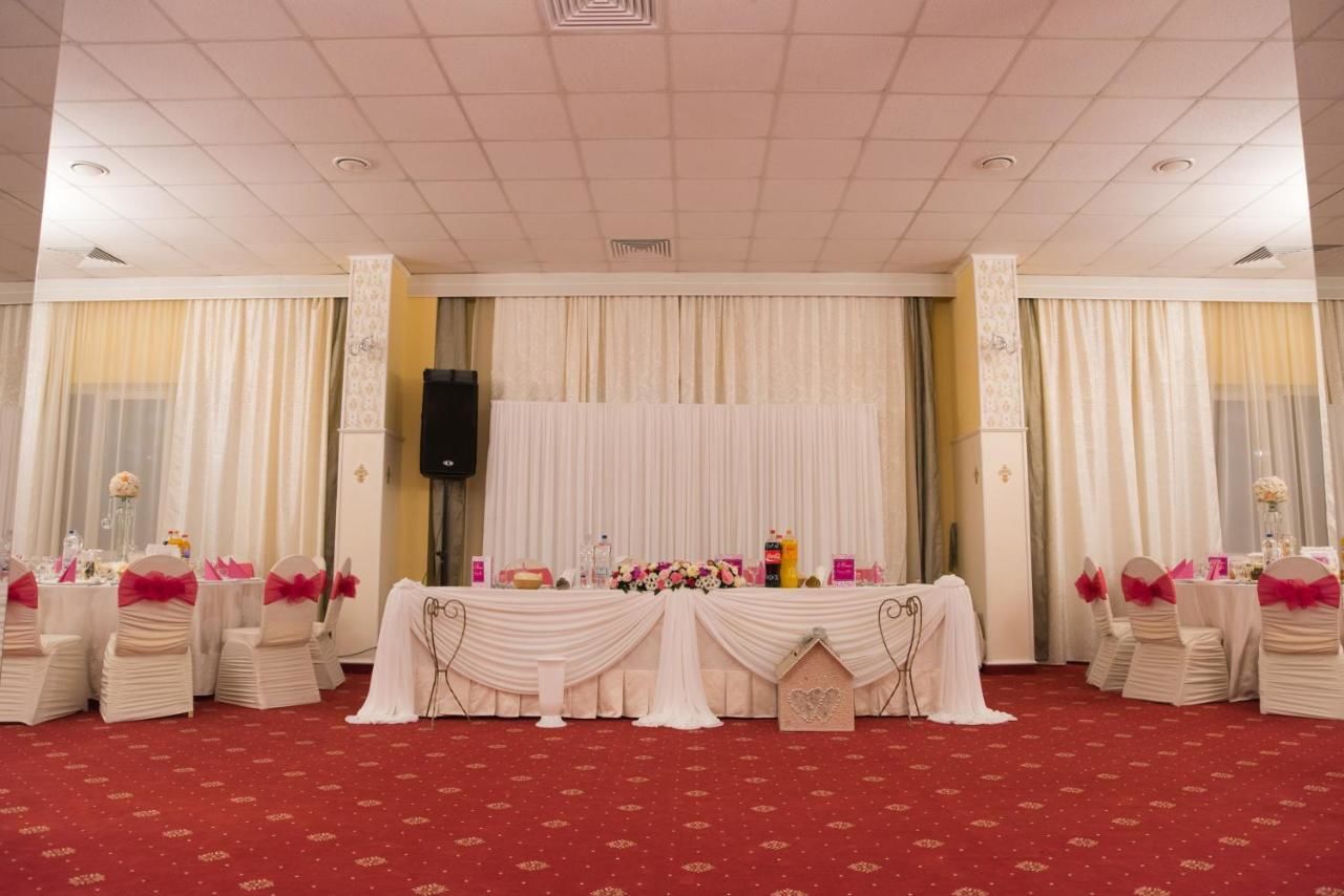 Отель Hotel Strelitia Тимишоара-15