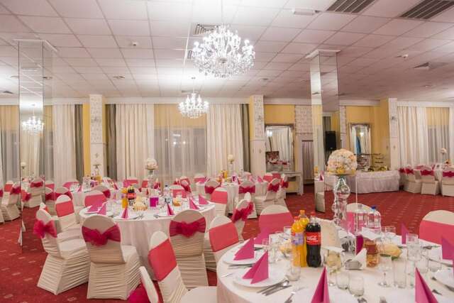 Отель Hotel Strelitia Тимишоара-12