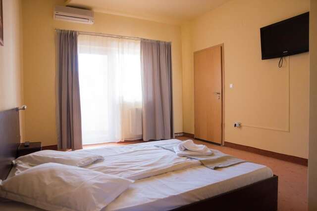 Отель Hotel Strelitia Тимишоара-32